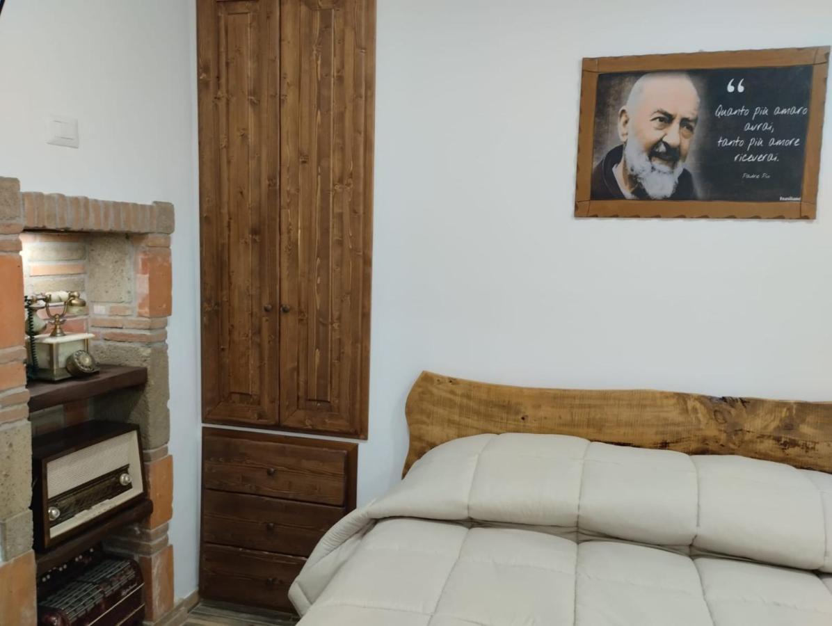Dimora Forgione B&B - Pietrelcina Eksteriør bilde